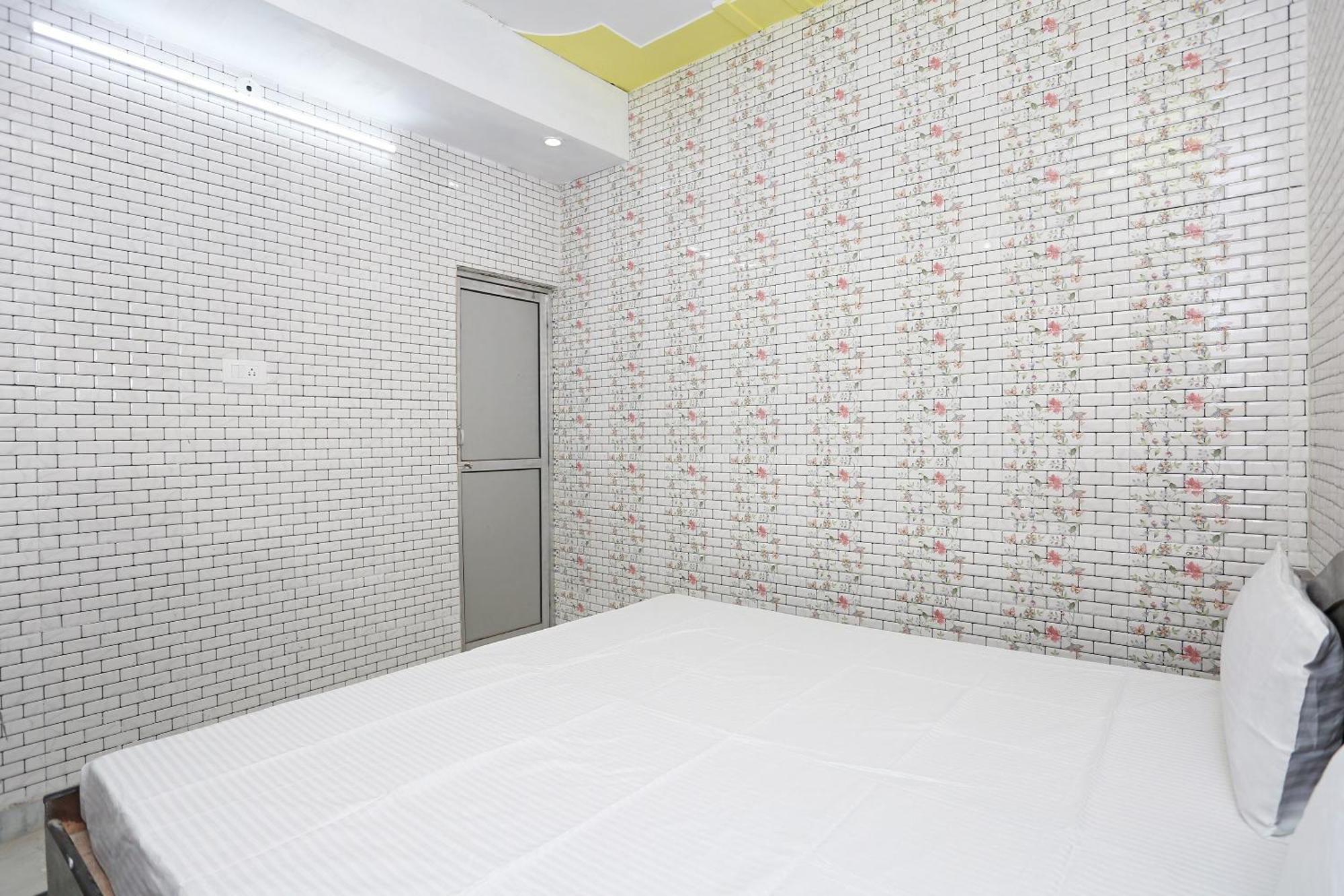 Spot On Hotel Doon Sabri Roorkee Exterior foto